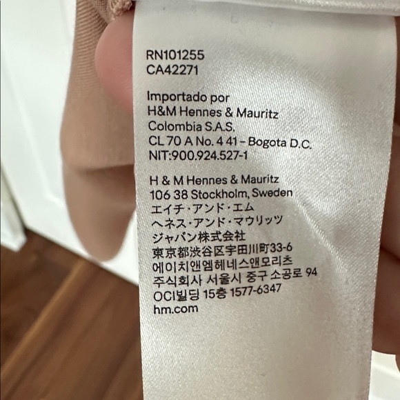 H&M ROSE GOLD SATIN MIDI SLIP DRESS SIZE 4 NWT - Picture 8 of 10